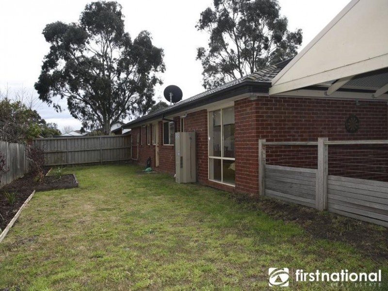 1 Swan Court, Narre Warren South VIC 3805