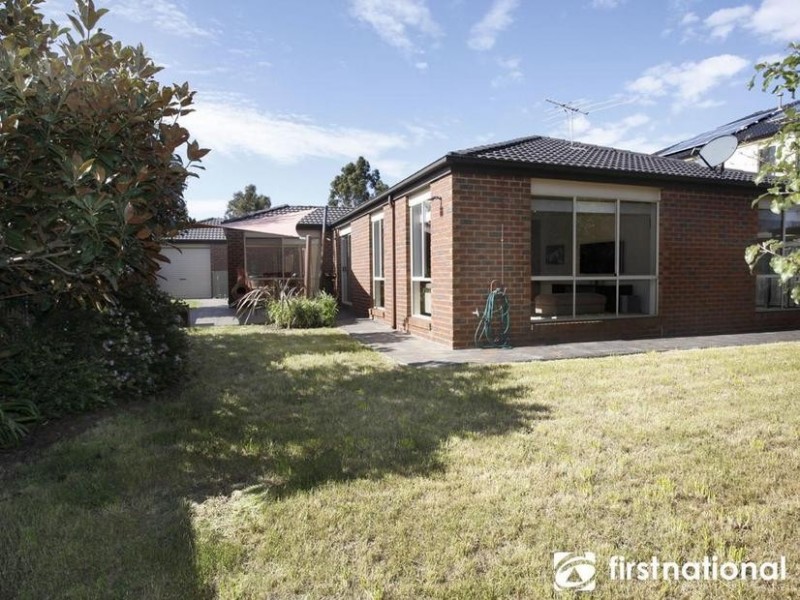 108 Bemersyde Drive, Berwick VIC 3806