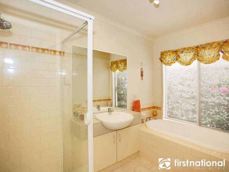 21 The Promenade, Narre Warren South VIC 3805