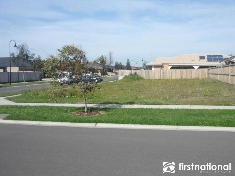 71 Donohue Street, Cranbourne East VIC 3977