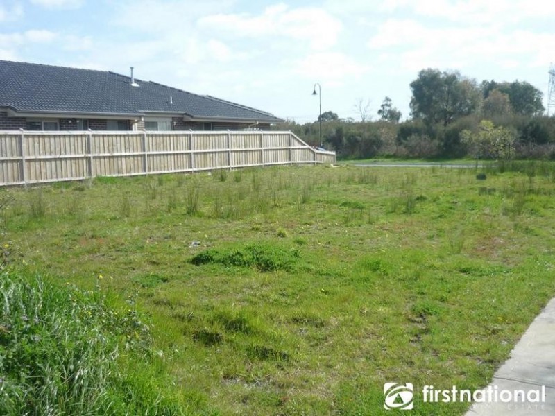 71 Donohue Street, Cranbourne East VIC 3977