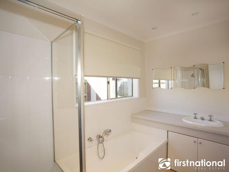 22 Leigh Court, Doveton VIC 3177