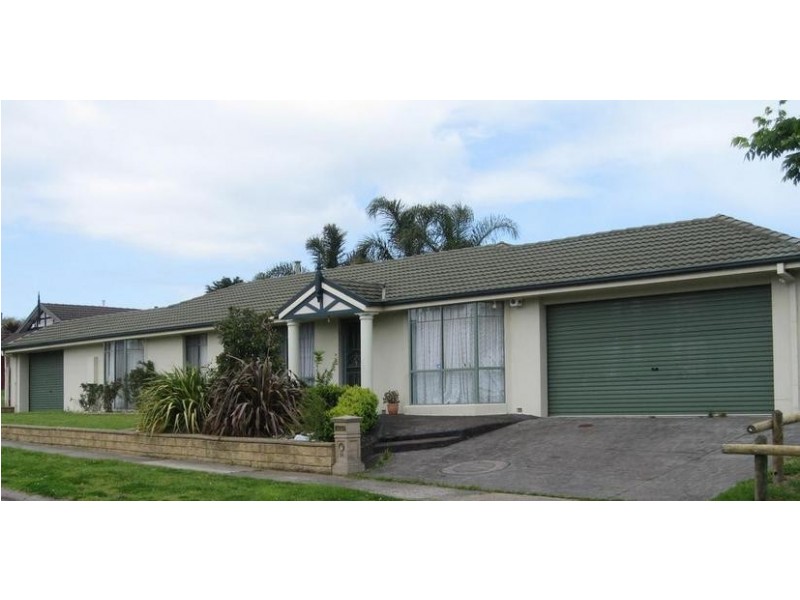 14 Artists Crescent, Narre Warren South VIC 3805