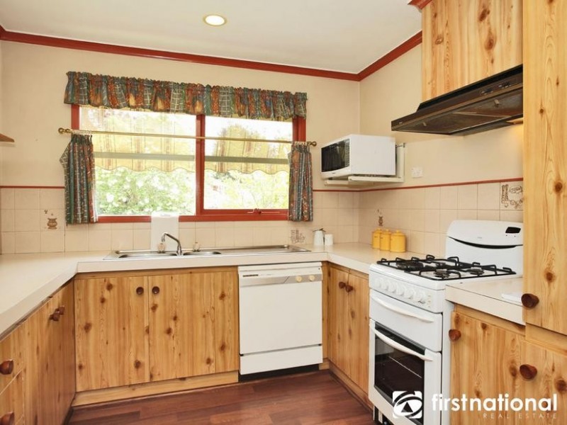 12 Woodlands Crescent, Narre Warren VIC 3805