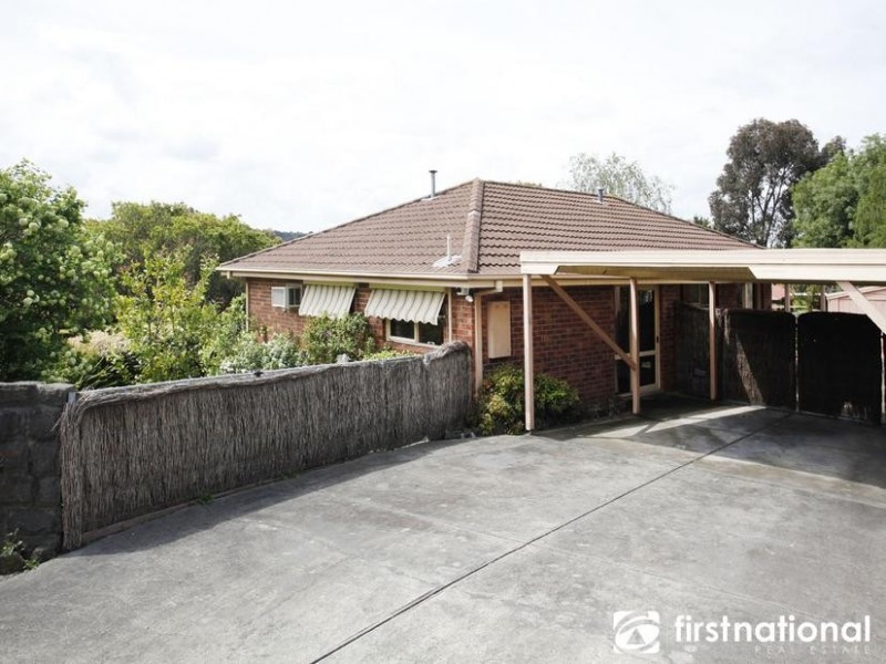 12 Woodlands Crescent, Narre Warren VIC 3805