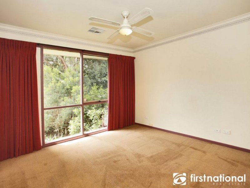 12 Woodlands Crescent, Narre Warren VIC 3805