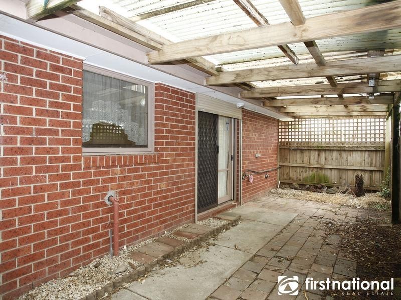 3/24 Elizabeth Street, Cranbourne North VIC 3977