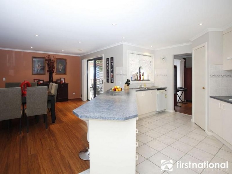 4 Brampton Court, Narre Warren VIC 3805