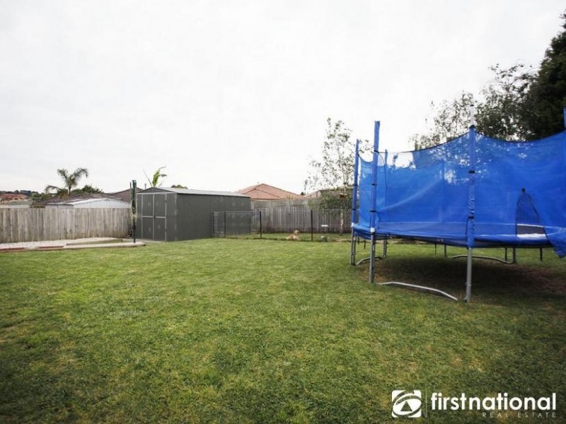 4 Brampton Court, Narre Warren VIC 3805