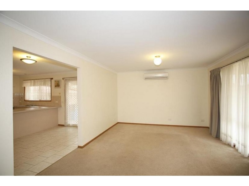 1 Pater Close, Narre Warren VIC 3805