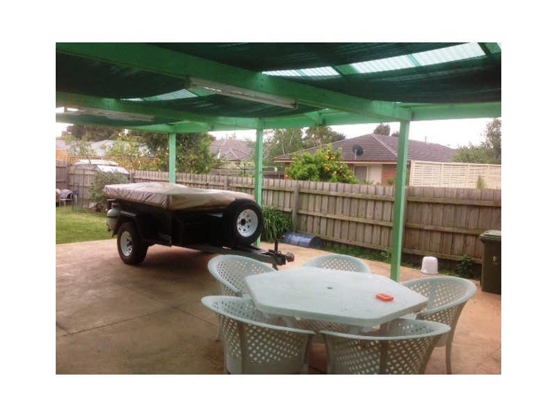 3 Kinsale View, Berwick VIC 3806