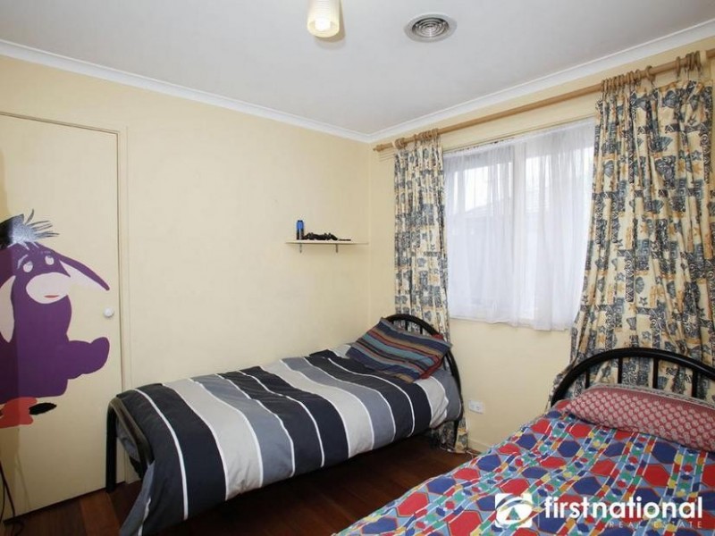 2 Lancaster Avenue, Narre Warren VIC 3805