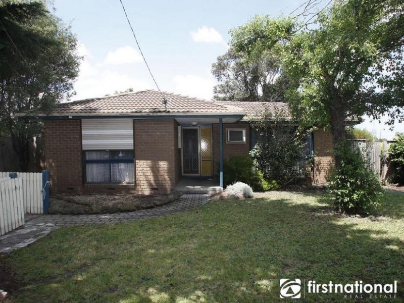 2 Lancaster Avenue, Narre Warren VIC 3805