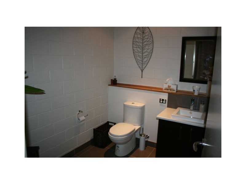 1 Clyde Road, Berwick VIC 3806