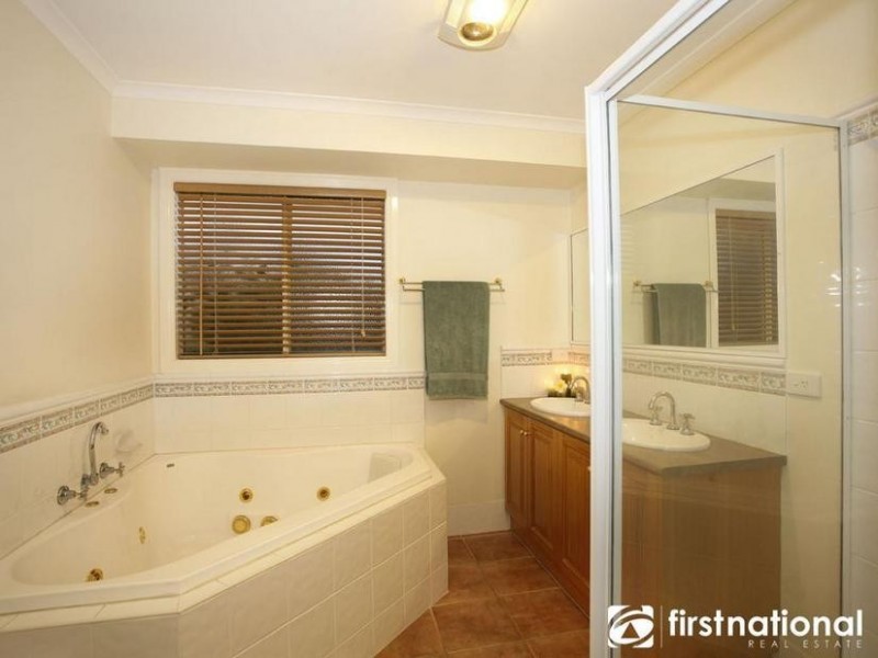 36-38 Cranston Close, Narre Warren North VIC 3804