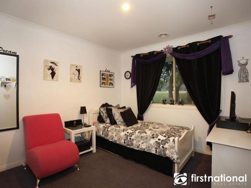 36-38 Cranston Close, Narre Warren North VIC 3804