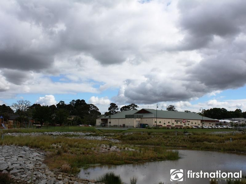 8 Garden View Court, Narre Warren North VIC 3804