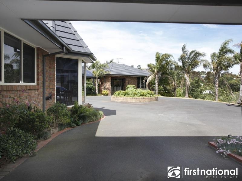 40-42 Caserta Drive, Berwick VIC 3806