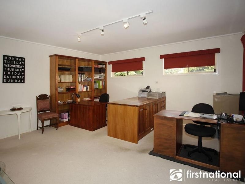 40-42 Caserta Drive, Berwick VIC 3806