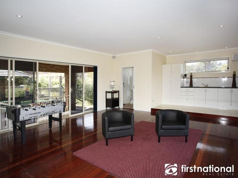 40-42 Caserta Drive, Berwick VIC 3806