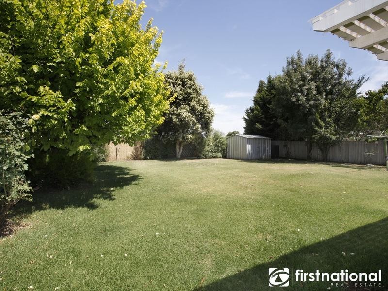 54 Ireland Avenue, Narre Warren VIC 3805
