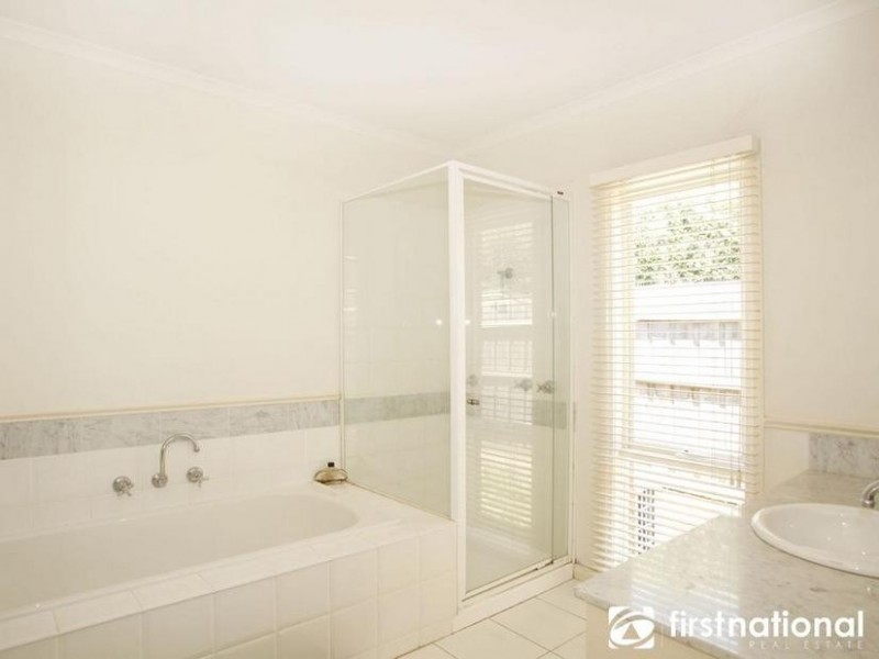 3 Buttonwood Court, Narre Warren South VIC 3805