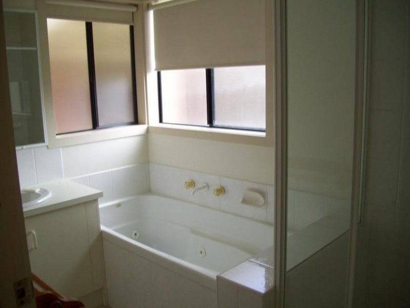 1 Dookie Court, Narre Warren VIC 3805