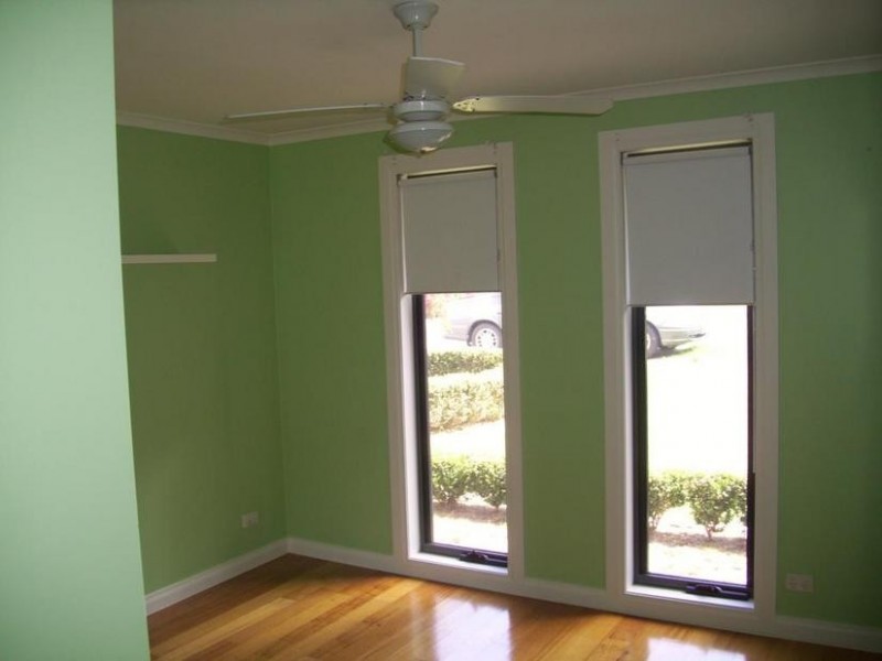 8 Stafford Place, Narre Warren VIC 3805