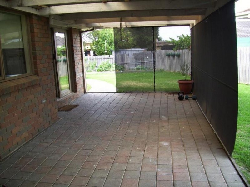 8 Stafford Place, Narre Warren VIC 3805