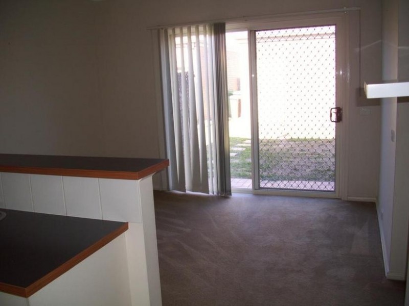 13 Gables Walk, Cranbourne North VIC 3977
