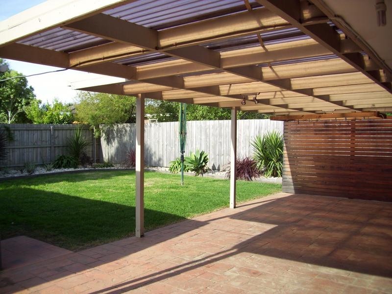 54 Fleetwood Drive, Narre Warren VIC 3805