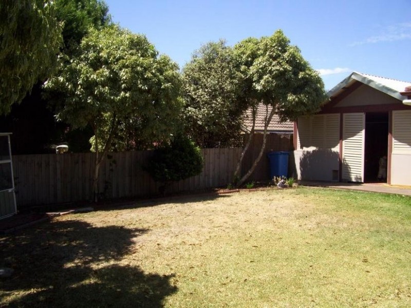 30 Ralph Crescent, Hampton Park VIC 3976