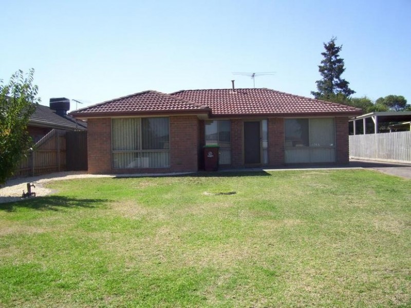 1/8 Helen Court, Narre Warren VIC 3805