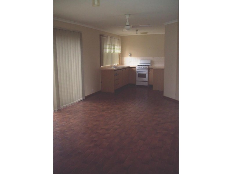 1/8 Helen Court, Narre Warren VIC 3805