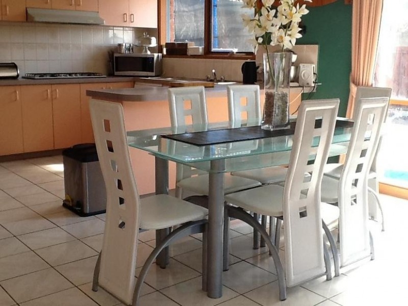 48 Bunbury Avenue, Narre Warren VIC 3805