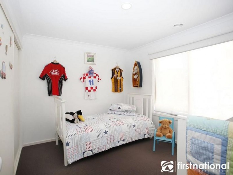 10/52 Shinners Avenue, Berwick VIC 3806