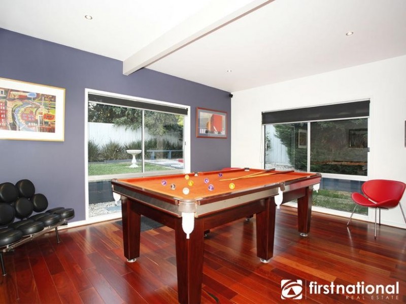 18 Lyrebird Gardens, Berwick VIC 3806