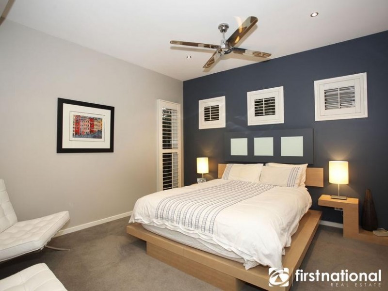 18 Lyrebird Gardens, Berwick VIC 3806