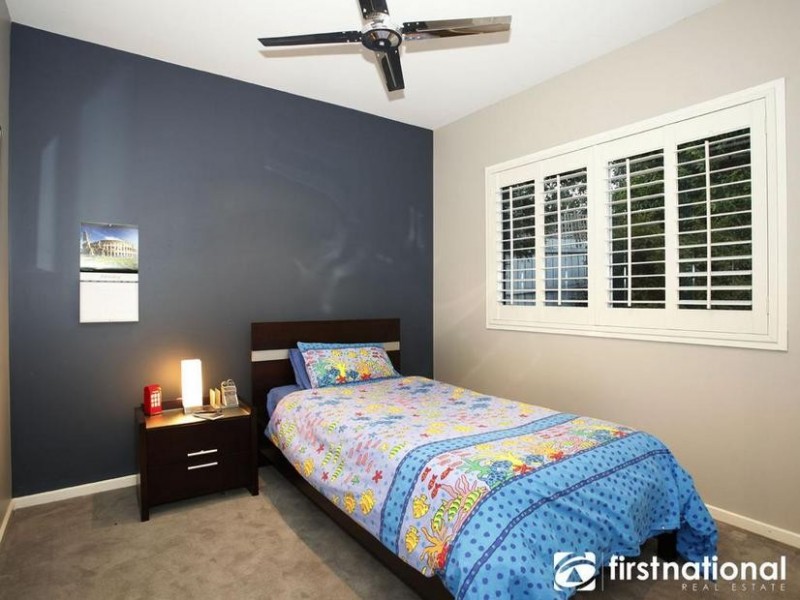 18 Lyrebird Gardens, Berwick VIC 3806