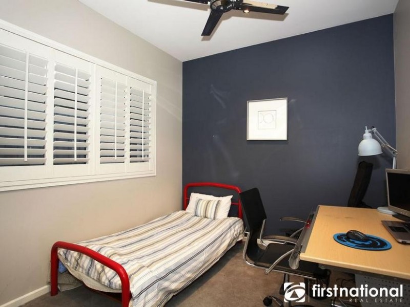 18 Lyrebird Gardens, Berwick VIC 3806