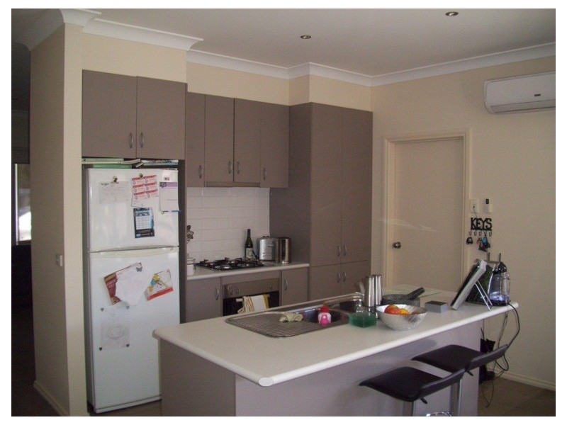1/6 Mc Gregor Road, Pakenham VIC 3810