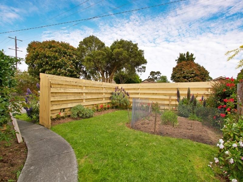 1/115 Fordholm Road, Hampton Park VIC 3976