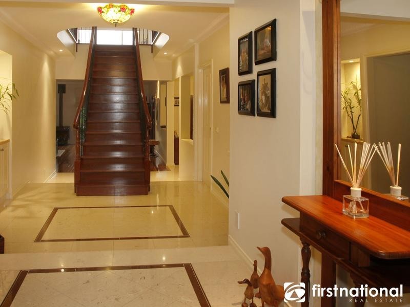 3 Yaldara Drive, Berwick VIC 3806