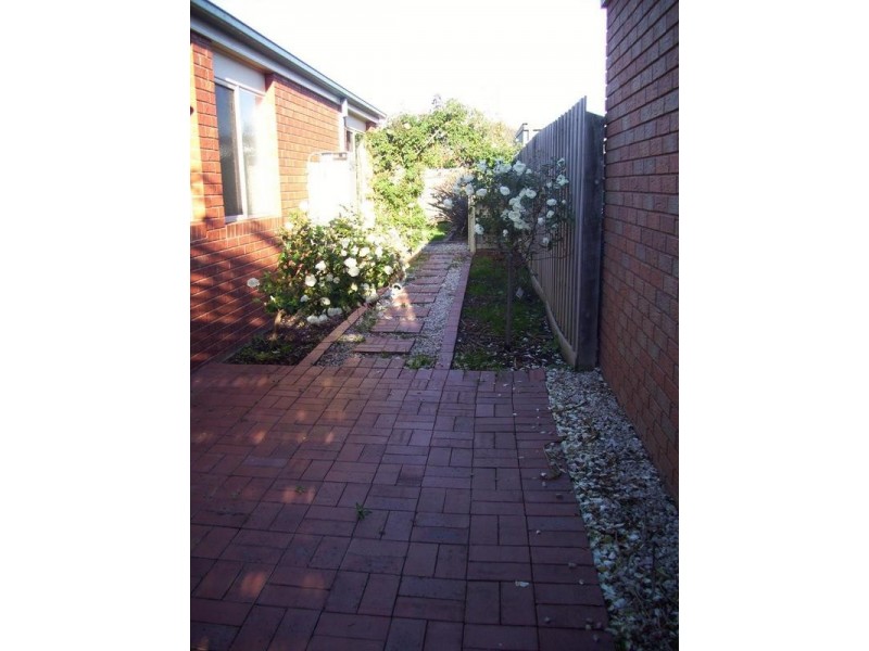 15 Lochard Terrace, Narre Warren South VIC 3805