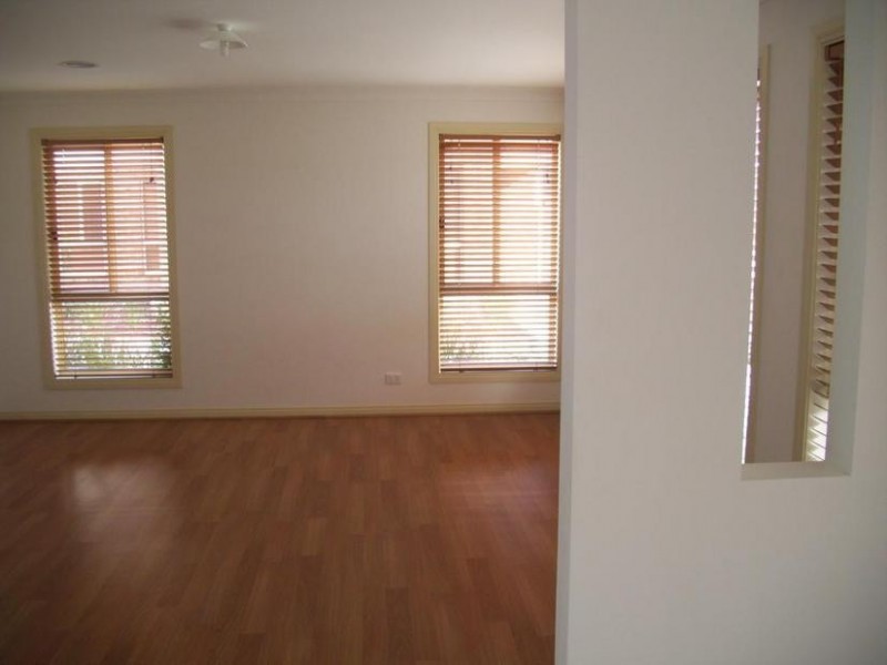 2/11-13 Palmer Drive, Narre Warren VIC 3805