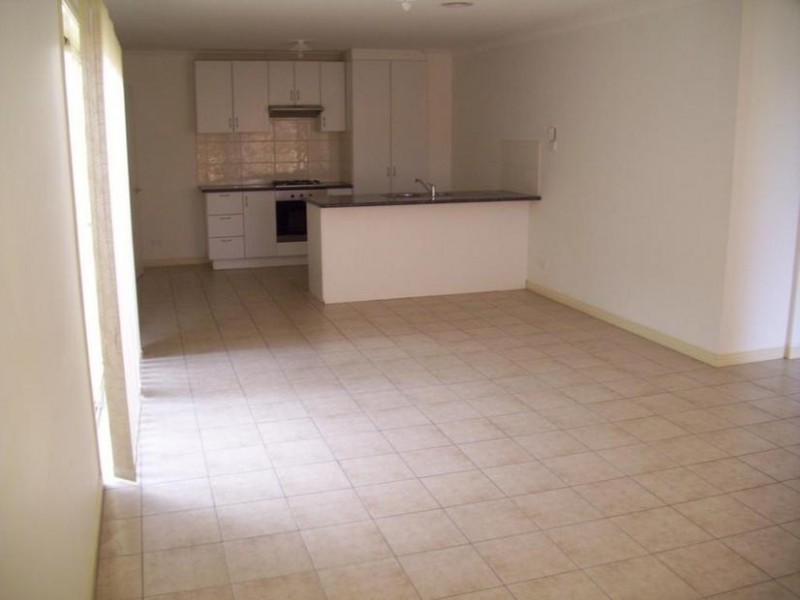 2/11-13 Palmer Drive, Narre Warren VIC 3805