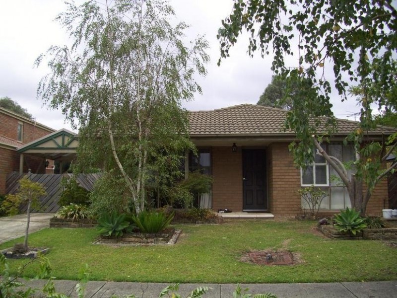 36 Kelburn Road, Berwick VIC 3806