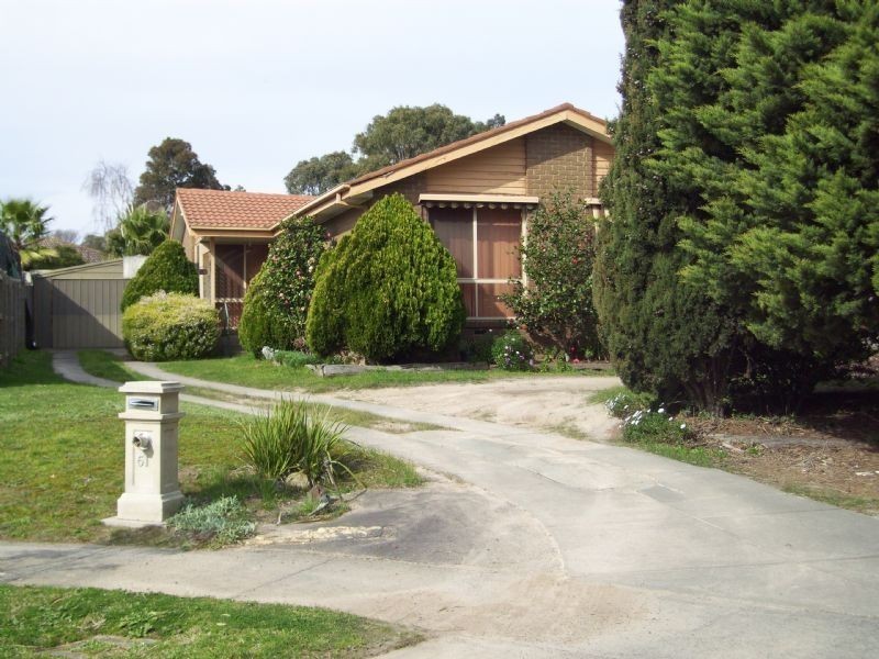 51 Upton Crescent, Narre Warren VIC 3805