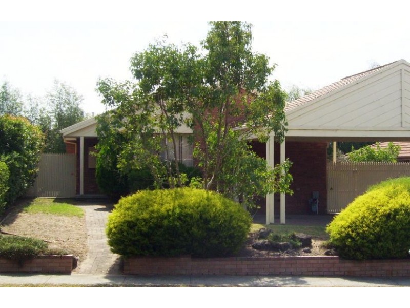 21 James Bathe Way, Narre Warren South VIC 3805