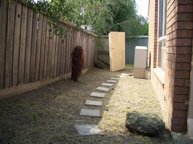 21 James Bathe Way, Narre Warren South VIC 3805